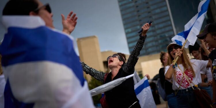 Υπεγράφη η συμφωνία για εκεχειρία στη Γάζα – Η προϋπόθεση για να τεθεί σε ισχύ