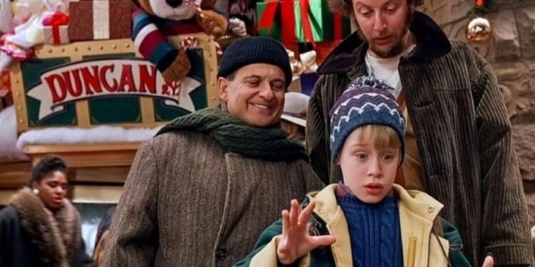 35 χρόνια μετά το «Μόνος στο Σπίτι», ο Macaulay Culkin γίνεται Kevin για την πιο νοσταλγική διαφήμιση