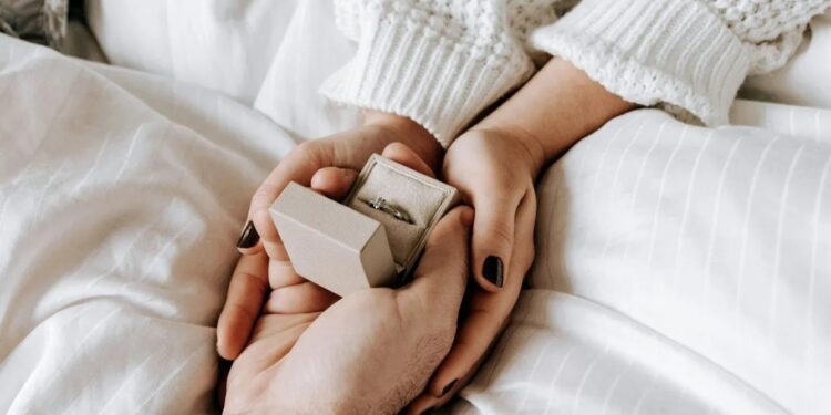 Yes, I do! Αυτά είναι τα 4 ζώδια που θα αρραβωνιαστούν το 2026