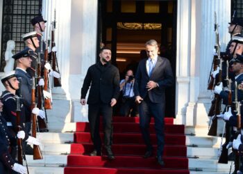 Η επίσκεψη Ζελένσκι και τα 7 κρίσιμα σημεία της συμφωνίας για το LNG και την ασφάλεια