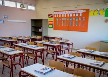 «Είναι ένας μελλοντικός βιαστής» φώναζε η δασκάλα για τον 6χρονο μαθητή που την ακούμπησε