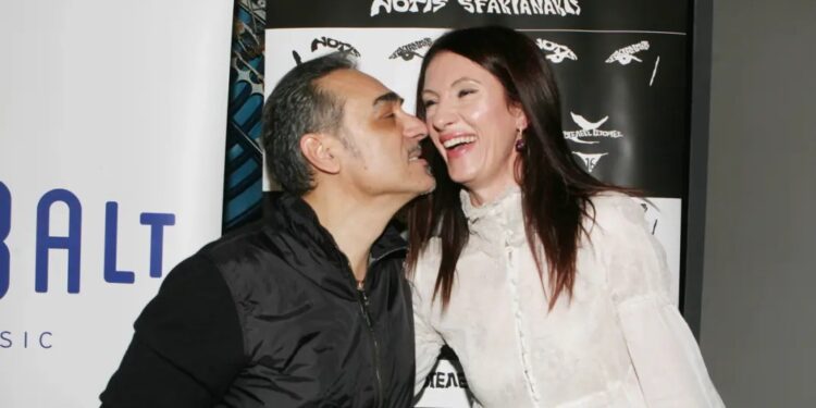 Πέθανε η σύζυγος του Νότη Σφακιανάκη, Κίλι σε ηλικία 62 ετών