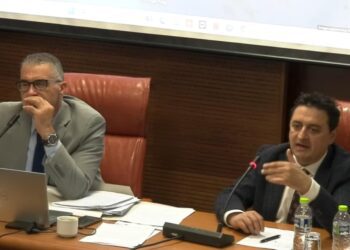 LIVE: Παρακολουθήστε σε ζωντανή μετάδοση την κατεπείγουσα Συνεδρίαση του Δ.Σ. Έδεσσας – Αναβρασμός για το κλείσιμο του στρατοπέδου