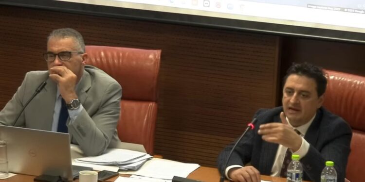 LIVE: Παρακολουθήστε σε ζωντανή μετάδοση την κατεπείγουσα Συνεδρίαση του Δ.Σ. Έδεσσας – Αναβρασμός για το κλείσιμο του στρατοπέδου