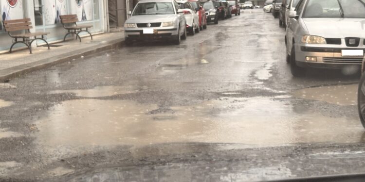 Επικίνδυνοι οι δρόμοι της Αριδαίας – Φόβος και τρόμος… για οδηγούς και πεζούς