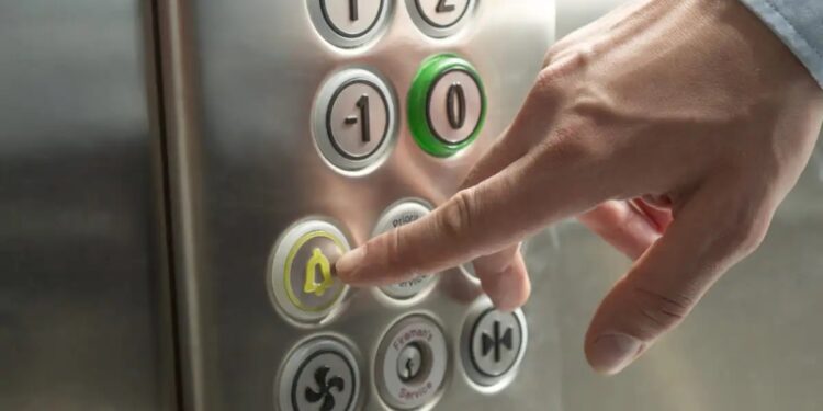 Παράταση 7 μηνών για την απογραφή των ασανσέρ