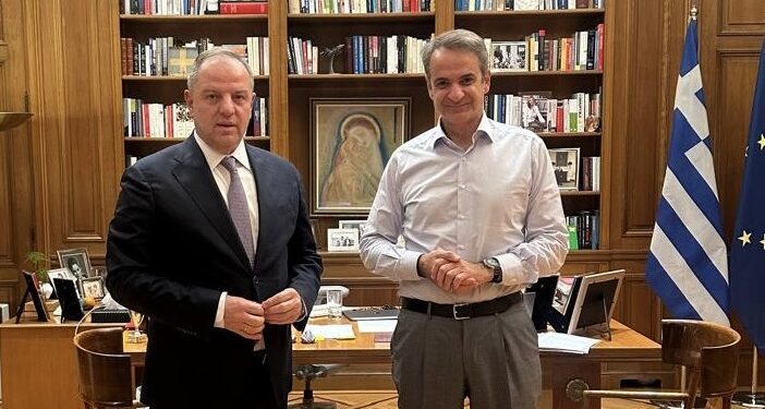 Συνάντηση του Διονύση Σταμενίτη με τον Πρωθυπουργό Κυριάκο Μητσοτάκη