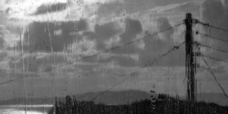 Σε κλοιό κακοκαιρίας η χώρα με καταιγίδες και κεραυνούς – Μέχρι πότε θα διαρκέσει