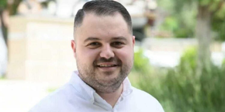 Δήλωση υποψηφιότητας του Θανάση Χατζηλαμπρινού