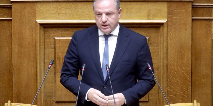 Προκήρυξη 5 θέσεων ιατρών για τα Κέντρα Υγείας της Πέλλας