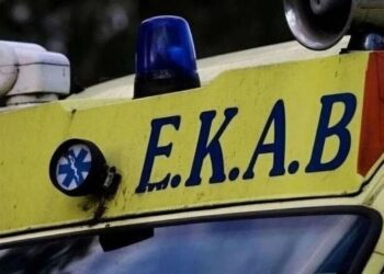 Τραγωδία: 33χρονος κατέρρευσε στην αυλή του σπιτιού του