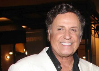 Τι απαντά ο Χάρης Ρώμας στις αναφορές για remake του «Κωνσταντίνου και Ελένης»