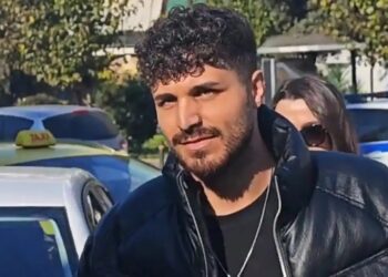 Όλη η μήνυση του 21χρονου τραγουδιστή κατά του Γιώργου Μαζωνάκη – Οι άσεμνες χειρονομίες και οι ανήθικες προτάσεις