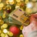 Κλήρωσε η χριστουγεννιάτικη φορολοταρία – Δείτε αν κερδίσατε 100.000 ευρώ