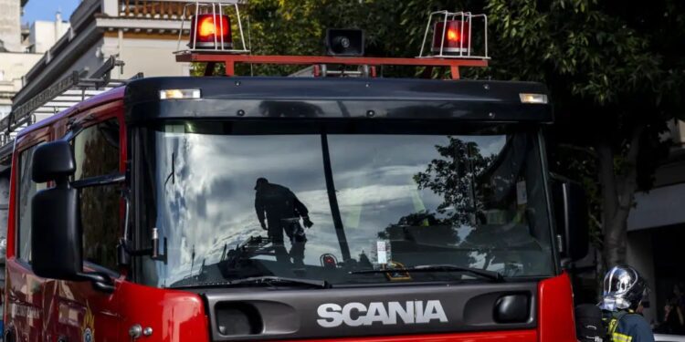 Τραγωδία: Νεκρός 7χρονος από φωτιά στο σπίτι του – Στο νοσοκομείο ο 6χρονος αδελφός και ο πατέρας του