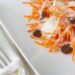 Γιορτινή συνταγή για καροτοσαλάτα με γιαούρτι και κάρι