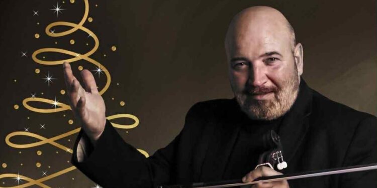 Με Νίκο Ζωιδάκη η φωταγώγηση του χριστουγεννιάτικου δέντρου στην Σκύδρα