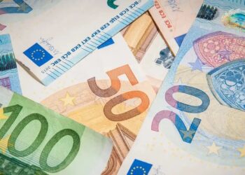 ΑΑΔΕ: Όλοι οι φόροι που πρέπει να πληρώσουμε μέχρι τέλος του 2025