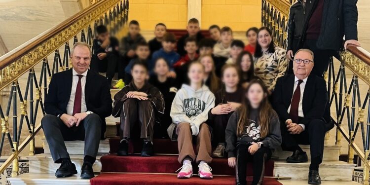 Στη Βουλή το 2ο Δημοτικό Σχολείο Αριδαίας