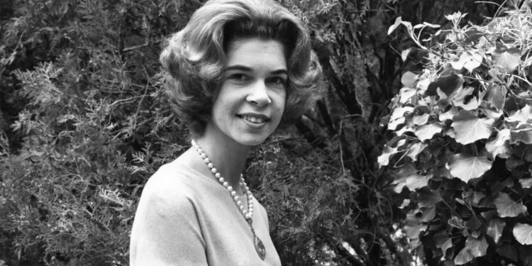 Ειρήνη, η πριγκίπισσα με τα χίλια πρόσωπα – Η ξεχωριστή πορεία της μακριά από τη δημοσιότητα