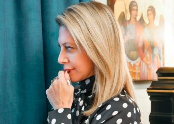 Καρυστιανού: «Θέμα δημόσιας διαβούλευσης οι αμβλώσεις»