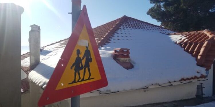 Κλειστά όλα τα σχολεία του Δήμου Αλμωπίας