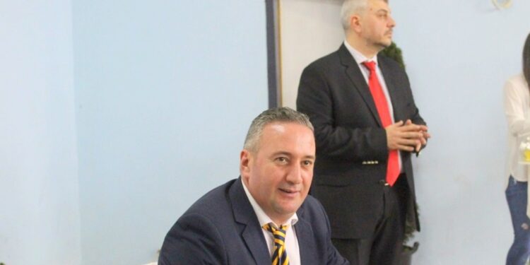 Σκληρή κριτική Χρ. Μπάτση προς τη Δημοτική Αρχή για την εικόνα της τοπικής αγοράς και το κόστος των εκδηλώσεων