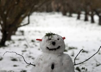 «Πόλεμος» μετεωρολόγων για τα χιόνια που… έρχονται; – «Μας χαλάνε την πιάτσα – Ο καιρός δεν είναι clickbait»