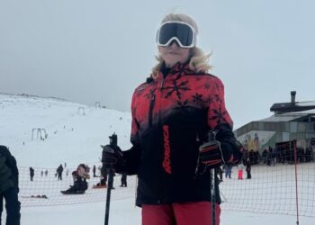 Θ. Τζάκρη: Από τη Βουλή… στις πίστες του Καϊμακτσαλάν