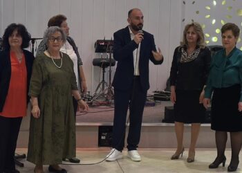 Με μεγάλη επιτυχία πραγματοποιήθηκε η κοπή Βασιλόπιτας του ΚΑΠΗ Δήμου Αλμωπίας