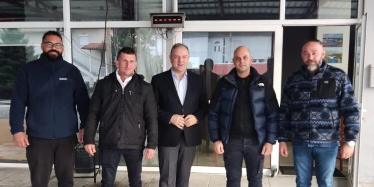 Συναντήσεις Διονύση Σταμενίτη με παραγωγούς σε Έδεσσα και Αλμωπία