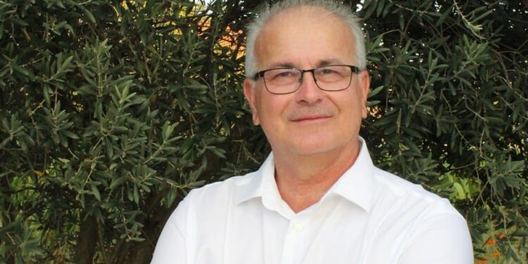 Παρέμβαση Χρήστου Νάτσκου για κόντρα Παρούτογλου – Μπάτση: «Όταν ο δημόσιος διάλογος χάνει το μέτρο»