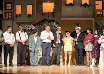 Μια παράσταση που έγινε γιορτή για όλη την Αλμωπία