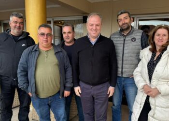 Συνάντηση του Δ. Σταμενίτη με τους Συλλόγους Ξενοδόχων Λουτρακίου και Αλμωπίας