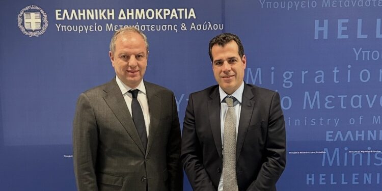 Συνάντηση του Δ. Σταμενίτη με τον Υπουργό Μετανάστευσης και Ασύλου για θέματα μετάκλησης εργατών γης