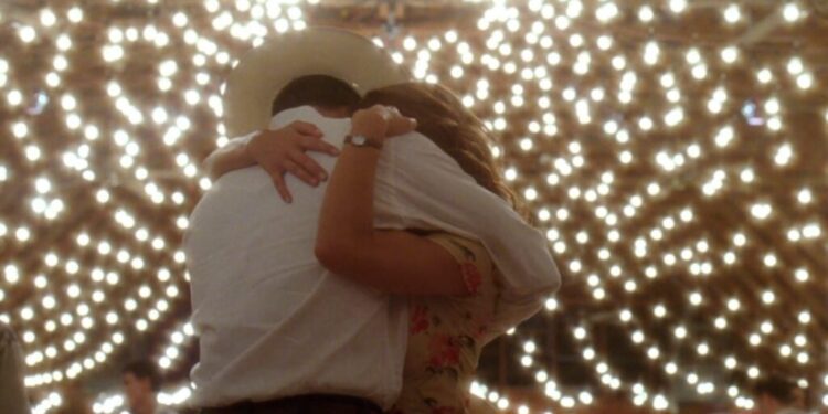 Η ευτυχία τους χτυπά την πόρτα: Τα ζώδια που θα νιώσουν ξανά χαρά από σήμερα