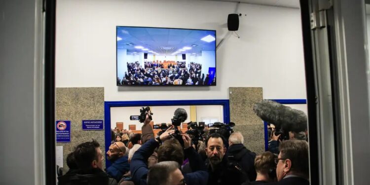 Φλωρίδης για την αίθουσα στη δίκη των Τεμπών: «Δεν υπάρχει αντίστοιχη υποδομή αλλού στην Ελλάδα»