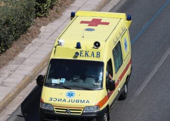 Αδιανόητη τραγωδία: Τρία παιδιά ορφάνεψαν σε μία μέρα – Πέθανε ο πατέρας τους μετά την κηδεία της μητέρας