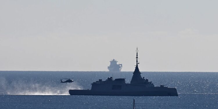 Αναχαιτίστηκαν δύο drones που κατευθύνονταν σε βρετανικές βάσεις της Κύπρου – Η Ελλάδα στέλνει δύο φρεγάτες και ζεύγος F-16 στο νησί