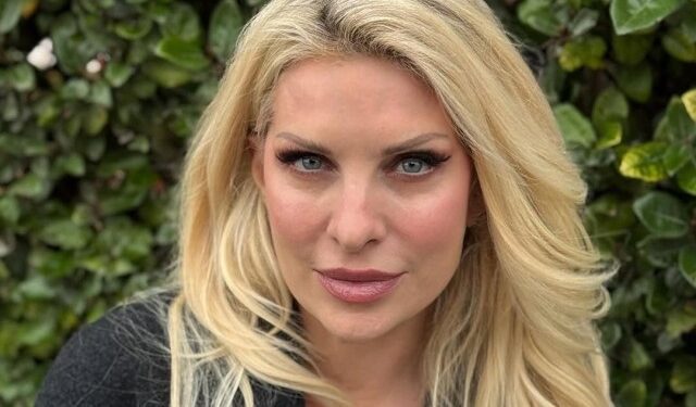 Η δημοσιογράφος που υπέγραψε το ρεπορτάζ περί χωρισμού Μενεγάκη – Παντζόπουλου: «Έβαλα ερωτηματικό»