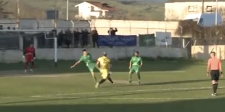 Αυτά είναι τα βίντεο της ντροπής, λέει ο Άρης Προφήτη Ηλία