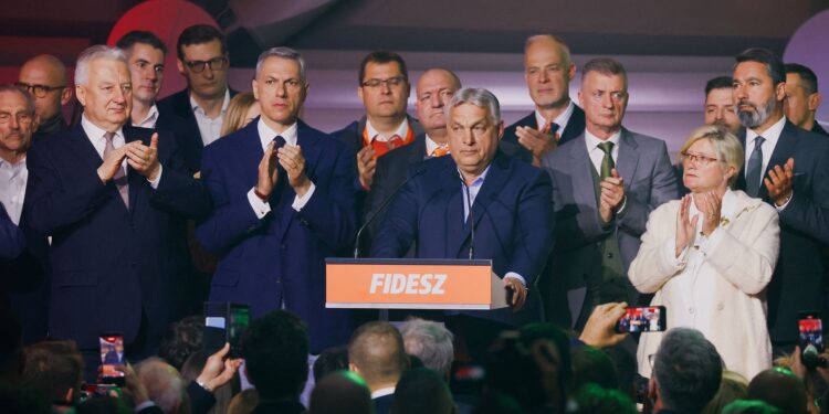 Ουγγαρία: Ιστορική ήττα για τον Όρμπαν – Έδωσε συγχαρητήρια στον Πέτερ Μαγιάρ