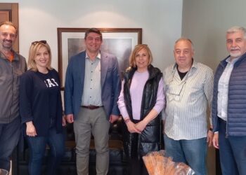 Επίσκεψη του νέου Δ.Σ. του Συλλόγου Στραντζαλιωτών στον Δήμαρχο Πέλλας Στ. Φουντουκίδη