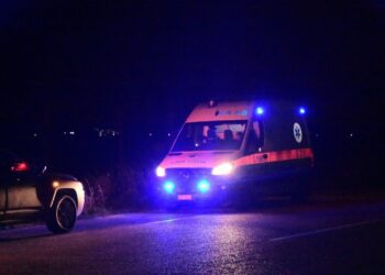 Νεκρός 17χρονος σε τροχαίο – H μοτοσικλέτα του συγκρούσθηκε με ασθενοφόρο
