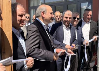 Θερμή υποδοχή του Κωστή Χατζηδάκη στους Προμάχους Αλμωπίας