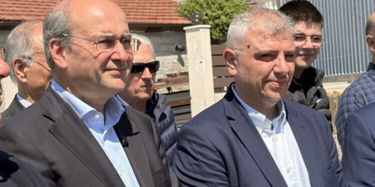 Σημαντικά ζητήματα έθεσε ο Δήμαρχος Αλμωπίας Ν. Παρούτογλου στον Αντιπρόεδρο της Κυβέρνησης Κ. Χατζηδάκη