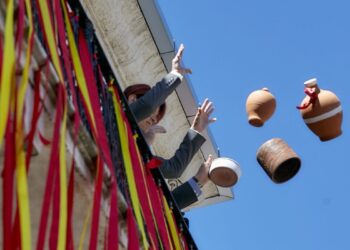 «Κλείδωσε» ο καιρός του Πάσχα – Τα τελευταία στοιχεία για Ανάσταση και σούβλισμα του οβελία