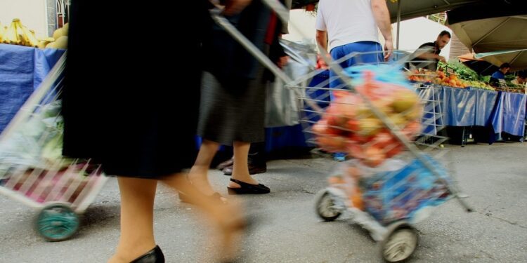 Αριδαία: Έκλεψαν τσαντάκι με τις εισπράξεις της ημέρας από πωλήτρια της λαϊκής αγοράς