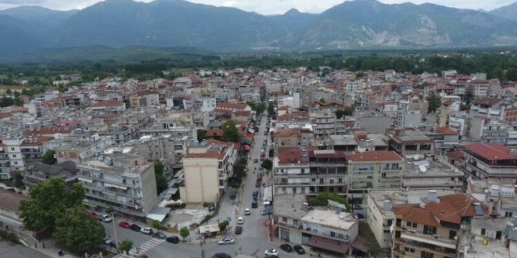 Αριδαία: Πασχαλινά… τσουγκρίσματα στο κέντρο της πόλης