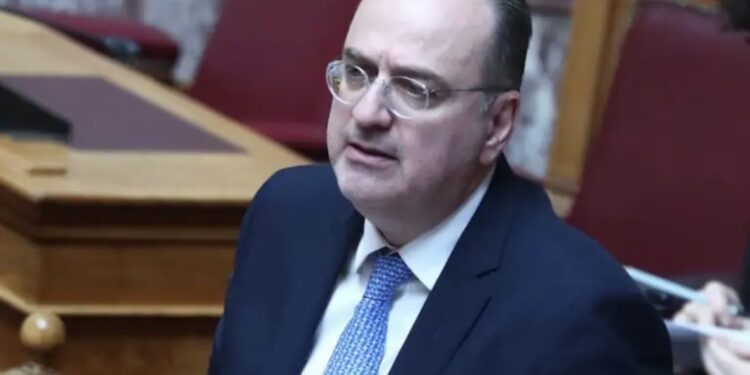 Παραιτήθηκε ο Μακάριος Λαζαρίδης από υφυπουργός Αγροτικής Ανάπτυξης: «Δε θα αφήσω κανέναν να αμαυρώσει την πορεία μου»